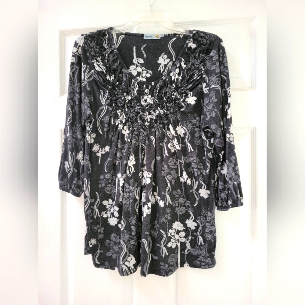 Unity World Wear knit top